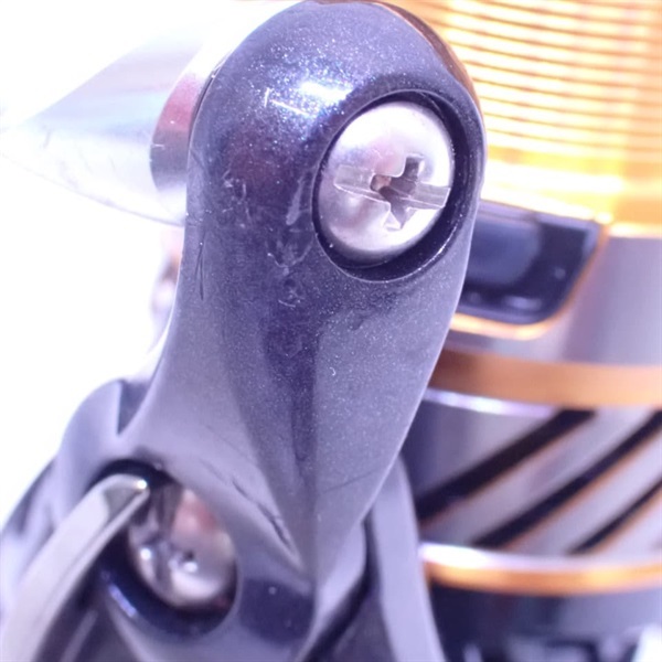２０レブロスＬＴ２５００ＳーＨ